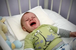 علاج الإمساك عند الرضع في الشهر الأول بالأعشاب