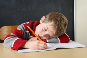 أسباب عدم التركيز في الدراسة عند الأطفال 